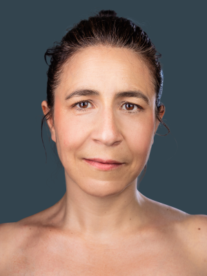 Orit Nahmias I Portrait von Esra Rotthoff