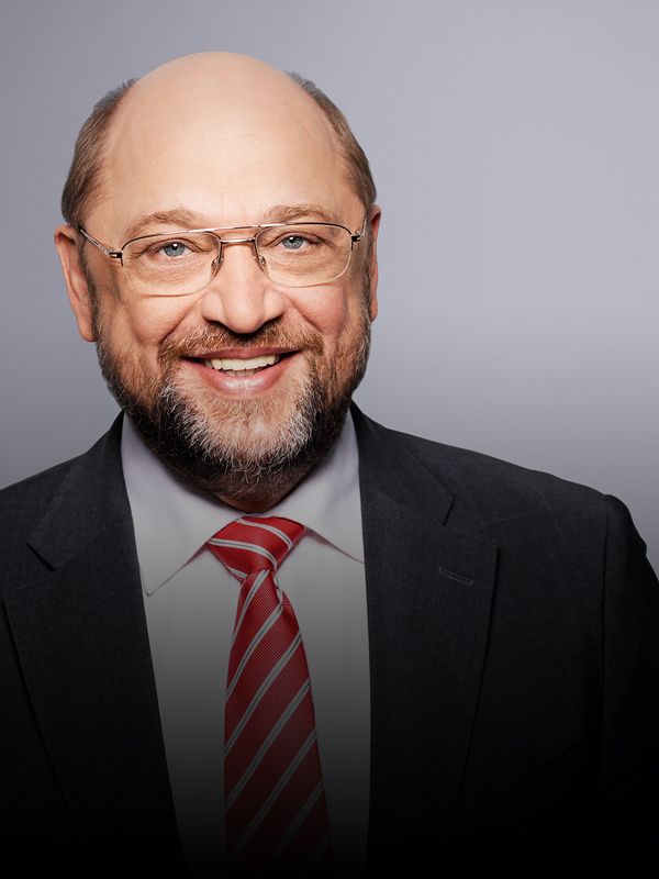 pressefoto_schulz_2835x1890_Susie_Knoll_300dpi.jpg