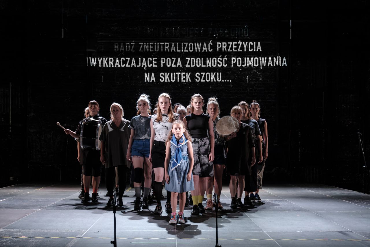 MOTHERS – A SONG FOR WARTIME Bartek Wazecha