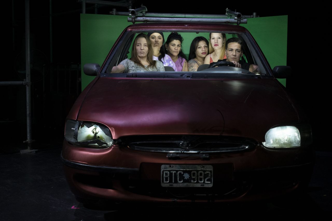 Estefanía Del Luján Hardcastle, Paulita Verónica Asturayme, Carla Romina Canteros, Noelia Luciana Pérez, Yoseli Marlene Arias & Ignacio Amador Rodriguez in Los días afuera / The Days Out There
