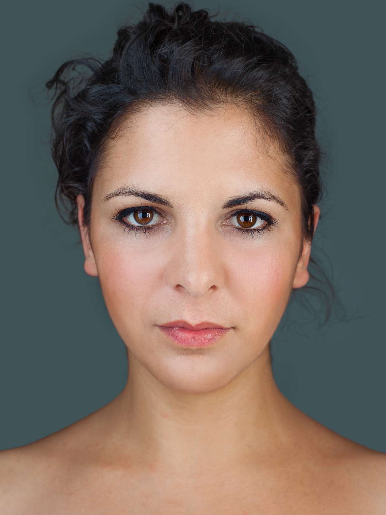 Porträt Nora Abdel-Maksoud